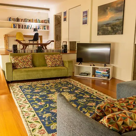 Casa Do Becco - Sobre O Centro Histrico E O Oceano * Angra do Heroísmo