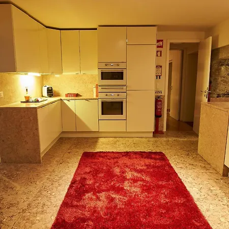 Casa Do Becco - Sobre O Centro Histrico E O Oceano Angra do Heroísmo